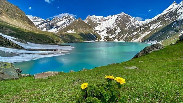 Sheshnag Lake